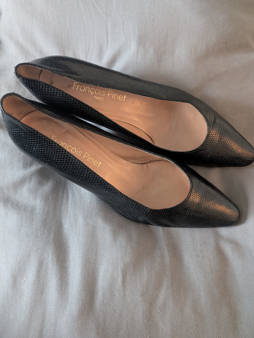 François Pinet Paris Black Snakeskin Leather Pumps | Size 37 EU